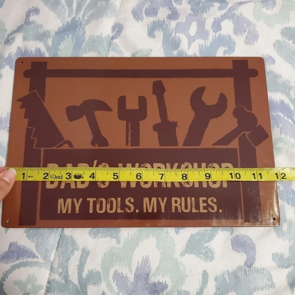 🔥 Dad's Workshop Metal Tin Sign Wall Mounted Garage Man Cave - Picture 2 of 4